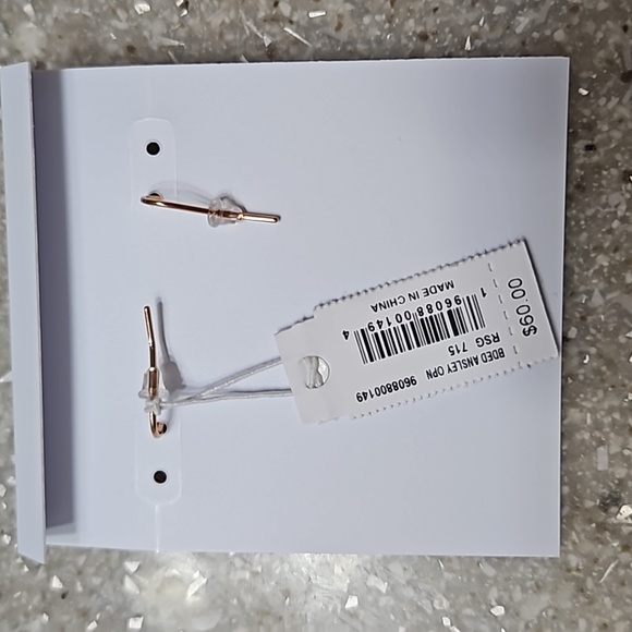 Kendra Scott Ansley earrings - Picture 3 of 4